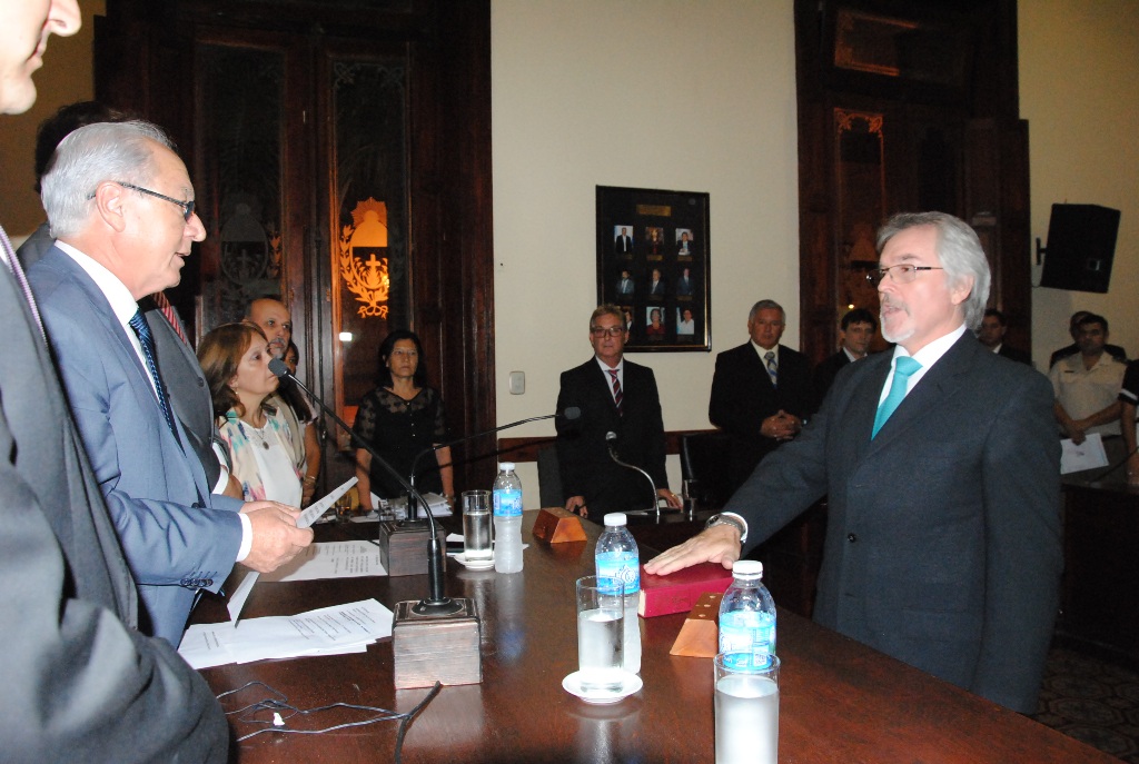 Roberto Fernández juró como nuevo Presidente del HCD