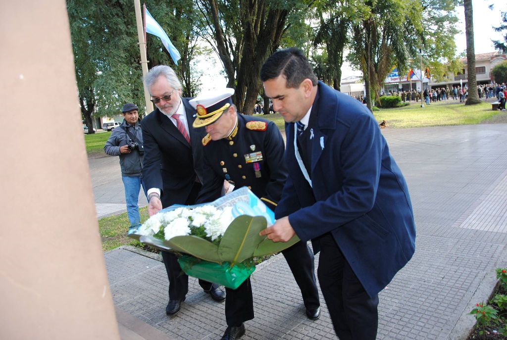 Acompañamientos en los actos por el «Día de la Independencia»