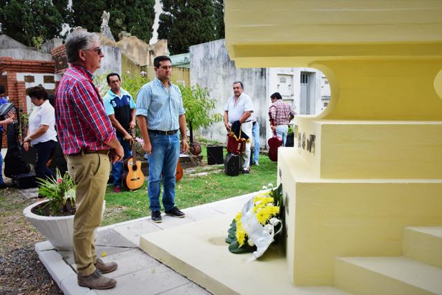 Se recordó a Tarragó Ros