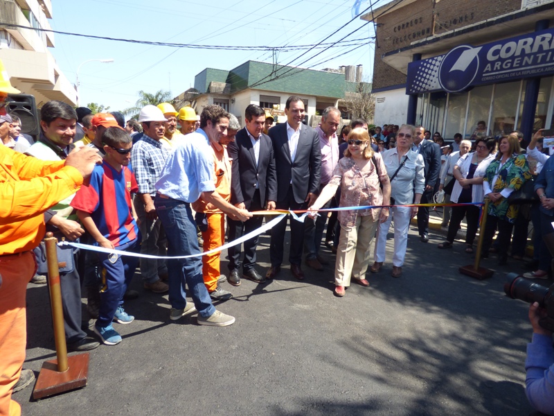 El presidente del Concejo acompañó al Gobernador e Intendente en la inauguración de repavimentación