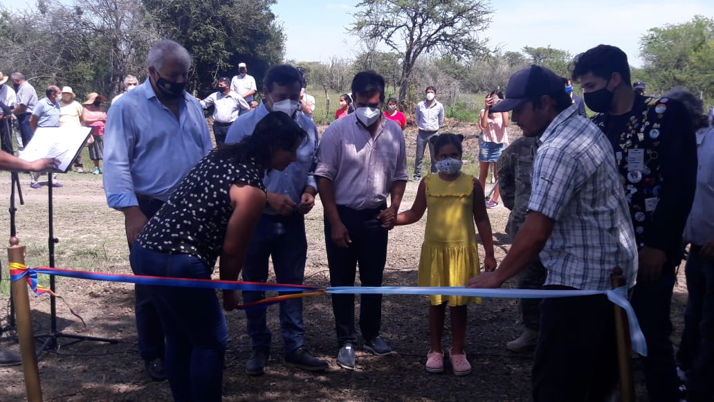 Inauguración de un tanque y perforación de agua potable para vecinos de la zona chacra sur