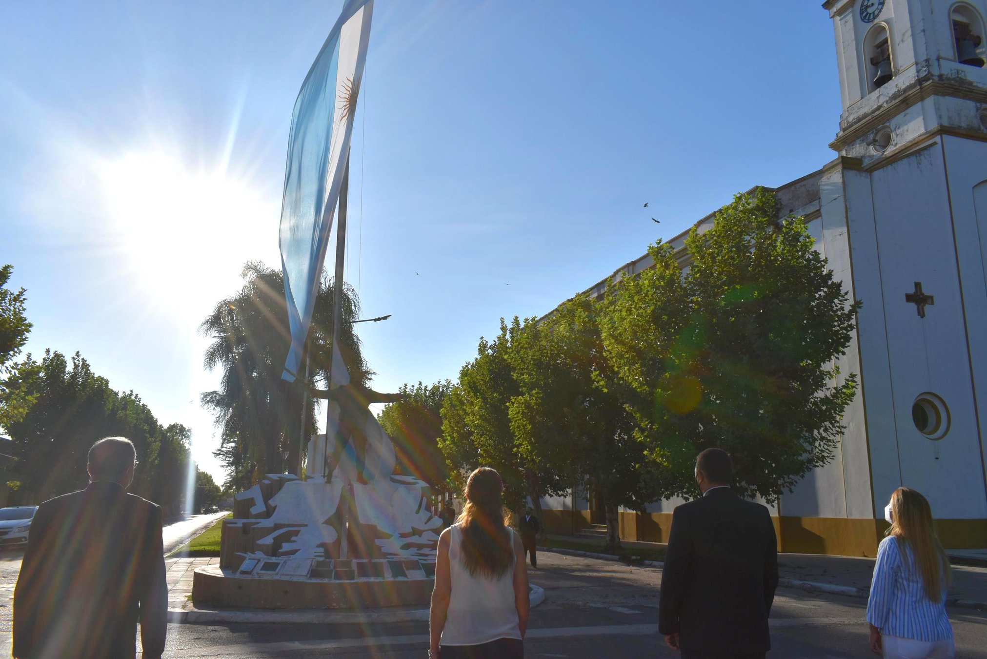 Se conmemoró el 209° aniversario del primer izamiento de la Bandera Nacional