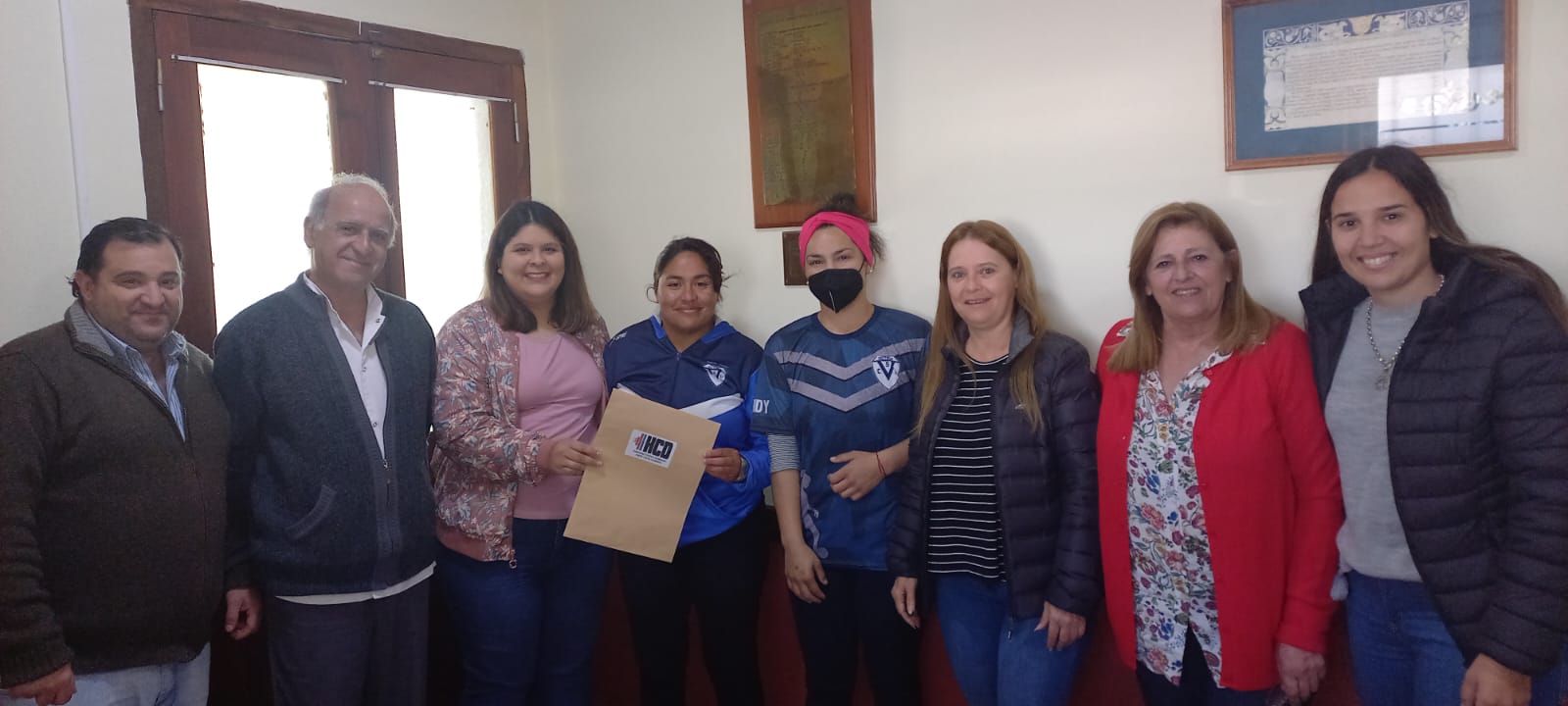Colaboración del Concejo Deliberante con el equipo femenino de futsal de Victoria