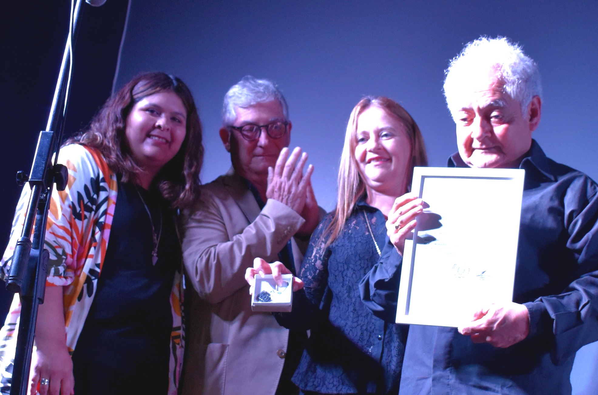 Se hizo entrega de la Declaración de Ciudadano Ilustre a Mateo Villalba