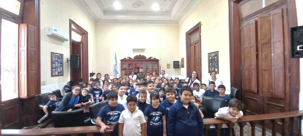 Alumnos de la Escuela 471° “16 de Noviembre” visitaron el HCD