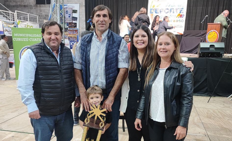 Se realizó la entrega de premios a los deportistas destacados 2022