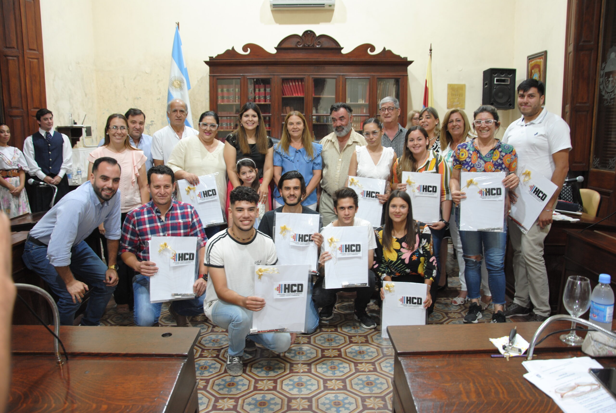 Danza y dibujo en la presentación de la 3ra. edición de “Creando Pinacoteca”